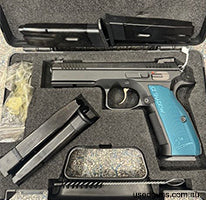 BRAND NEW UNFIRED , CASED WITH 5 ORIGINAL CZ MAGAZINES.PRICE INCLUDES POSTAGE TO NOMINATED DEALER APART FROM WESTERN AUSTRALIA. CONSIGNMENT SALE , PRICE NOT NEG