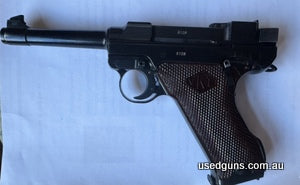 1st series production L35 Lahti including Aimo Lahti proof marks. This is an extremely rare pistol it comes as a complete rig as issued in minty condition. The 