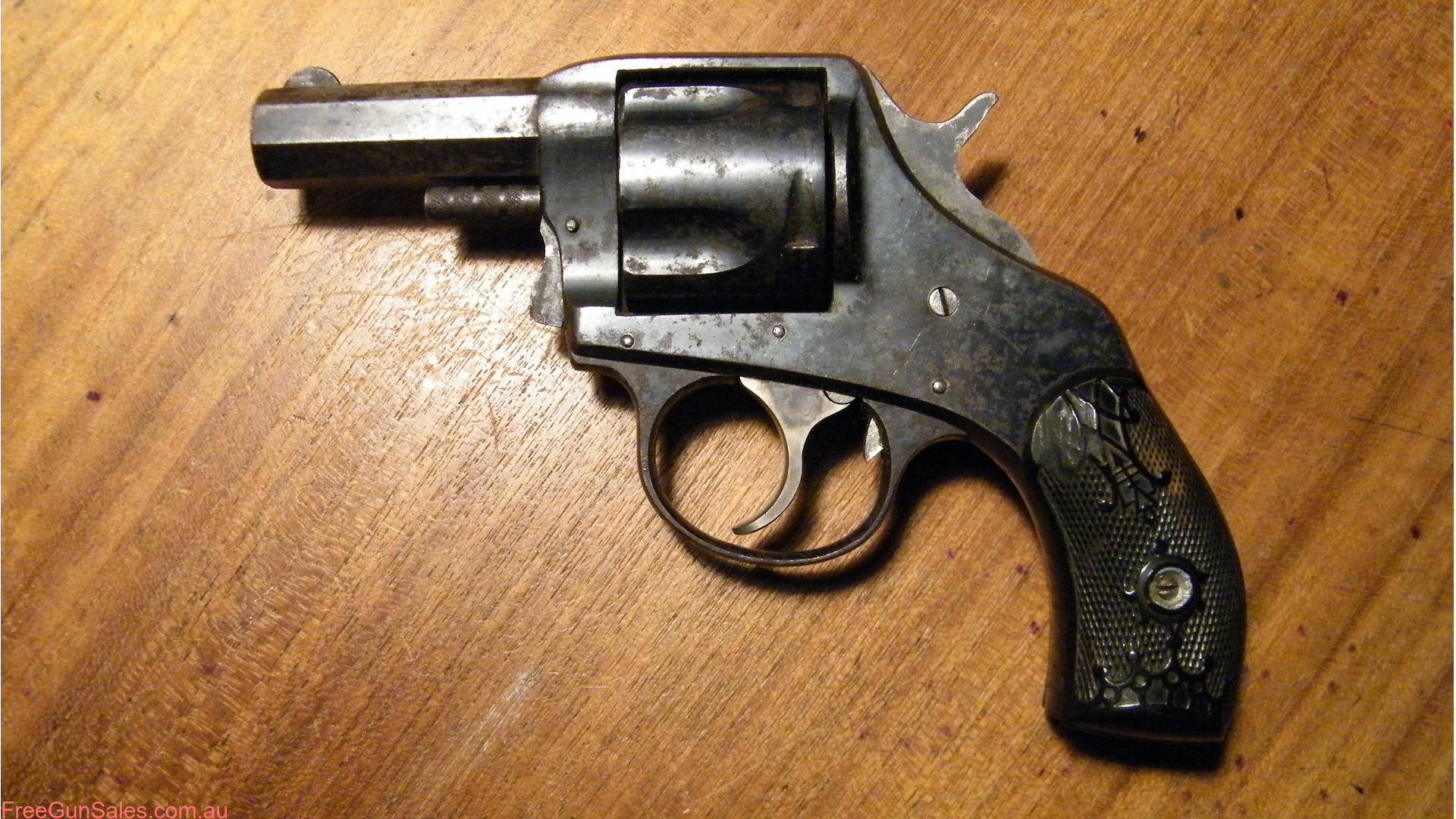 Harrington&Richardson "The American Double Action" .44CF