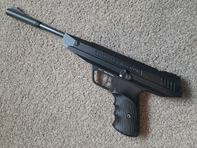Diana Air Pistol, Made in Germany, bought for practicing purposes. Excellent condition, used in indoor range a couple of times. Super accurate on 10m suitable f