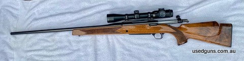 1980 Browning BBR in 30-06. BBRs were manufactured between 1978 and 1984 and feature a fluted 9 lug bolt, high grade walnut monte-carlo stock, bedding block, ad