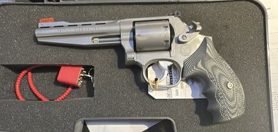 Used Smith & Wesson 686 Performance Center 7 Shot 5" - SN: DKA6041