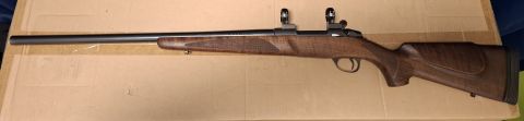 sako 85 heavy varmint barrel.has set trigger comes with sako oppitilock 30 mil ring. rifle has dings in stock and has some stains on barrel and action