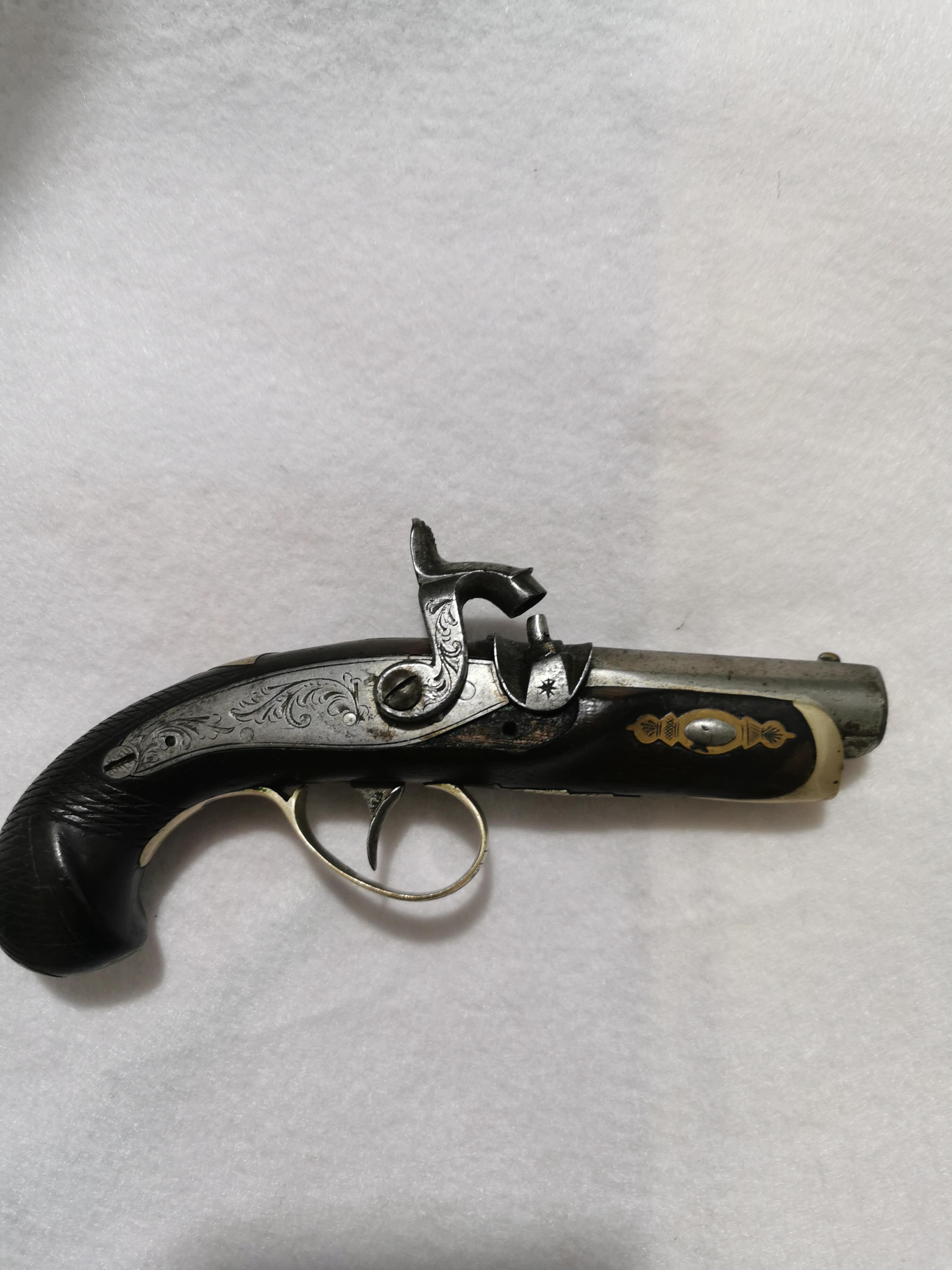 Henry Deringer Style Pistol