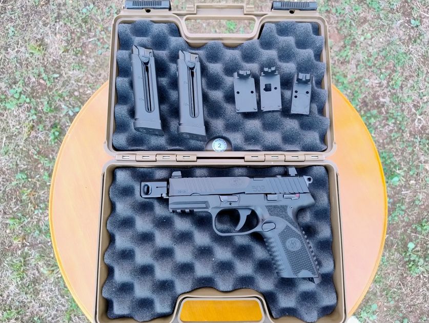 FN 502 Tactical 22LR Black