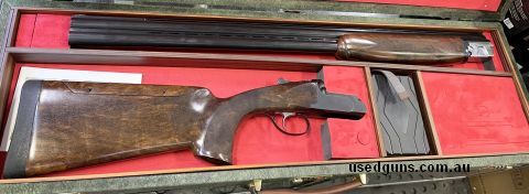 PRICE DROP WAS $4590 Yildiz Pro Black Grade 4 Adjustable stock, 7 chokes, 30‚Äö√Ñ√π barrel with single bead, hard cases,