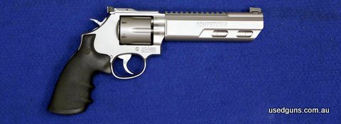 Smith & Wesson Competitor 6 shot revolver, rubber grips, cased