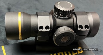 One Only. Brand new Leupold Freedom RDS 1MOA red dot. Normally $620. Comes in factory picatinny mount. $15 post Australia Wide. Lifetime Warranty.