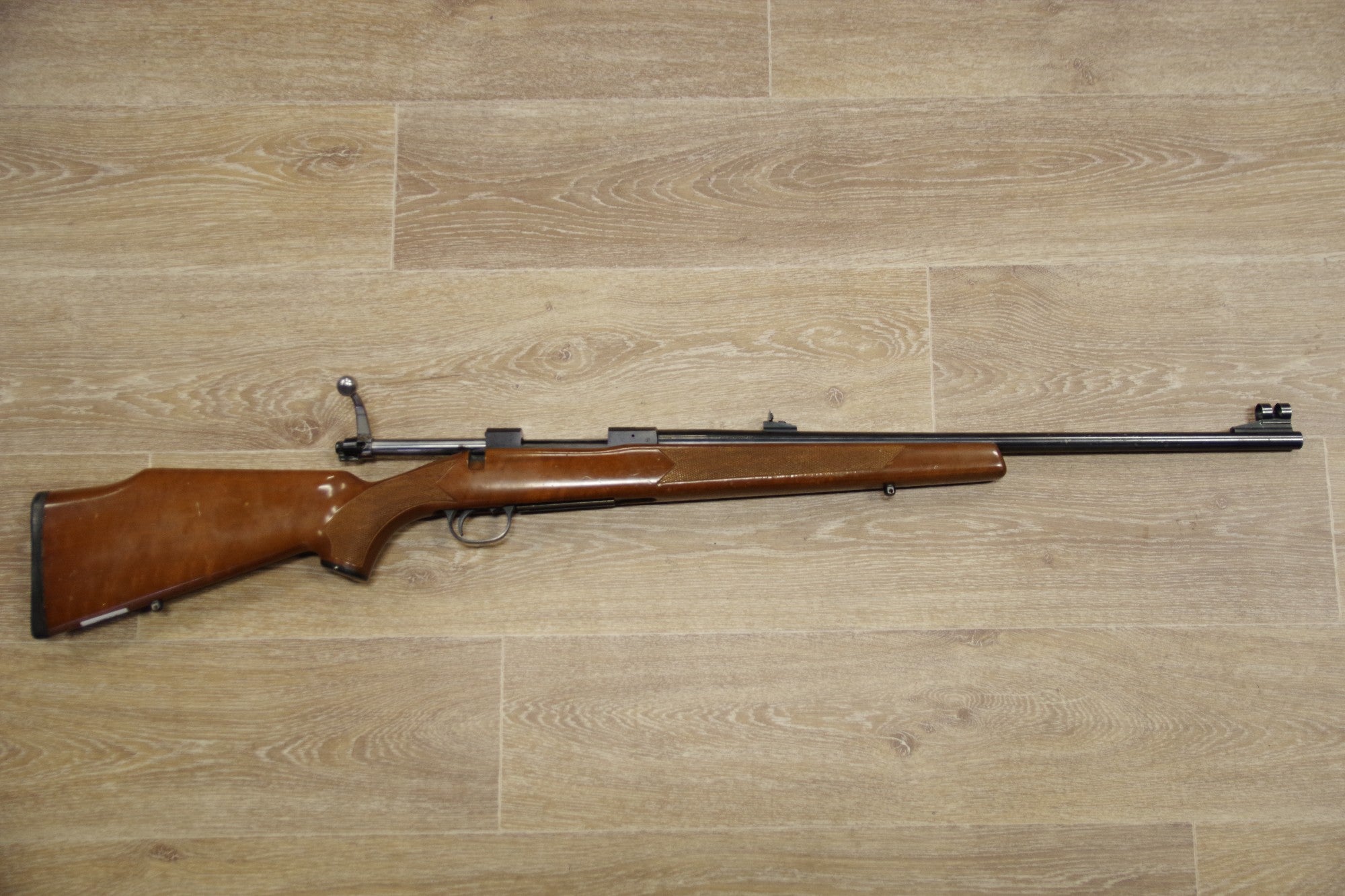 S/H TIKKA LSA-55 BOLT ACTION RIFLE 222 (FY567)