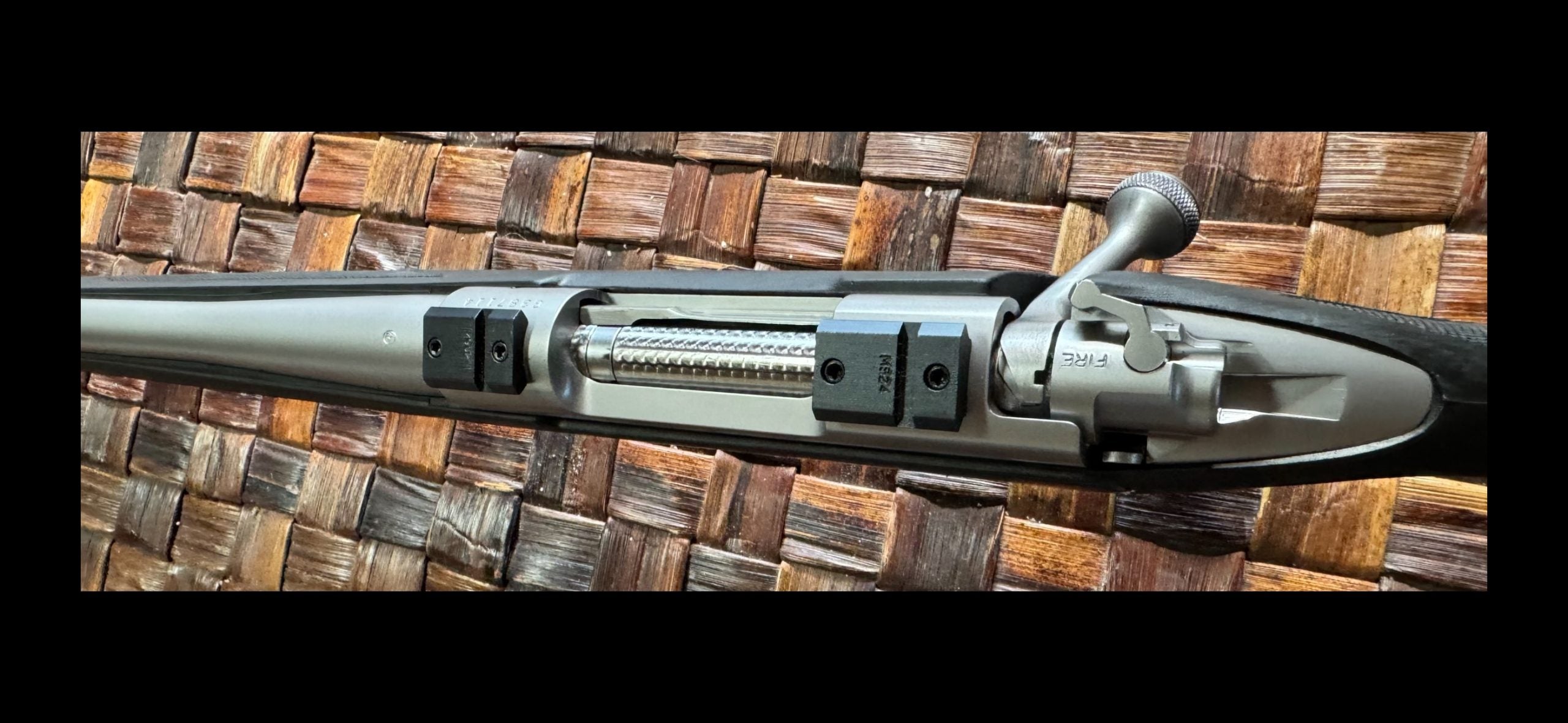 Was purchased new , and has not been fired since purchase, comes with steel bases , more photos available on request, no emails please text or call only.