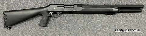 Adler B220 12G Tactical in very good condition. 7 shot ambidextrous charging handle. Pistol grip, sling swivels and a Picatinny rail on the forend for an attach