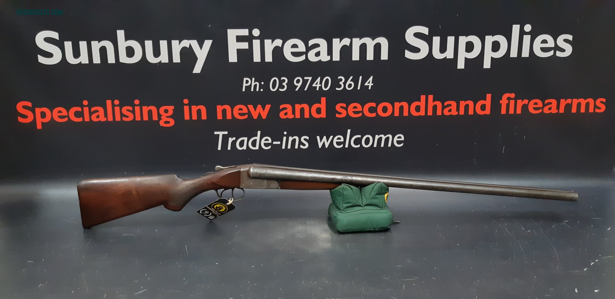 Ithaca Gun Co 12G Field 30" + Case S/H AR397