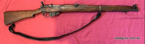 Lithgow SMLE 1944, very good condition non matching bolt, matching nose cap very good barrel, buyer to pay transfer and postage