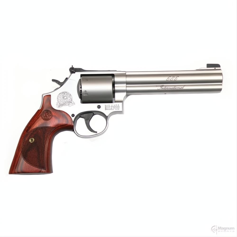 Smith & Wesson Model 686 International