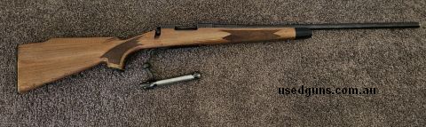 top quality Remington BDL rifle.  bore looks good,  bolt has no pitting, stock and checkering are very good .text me for photos or details 0428986286