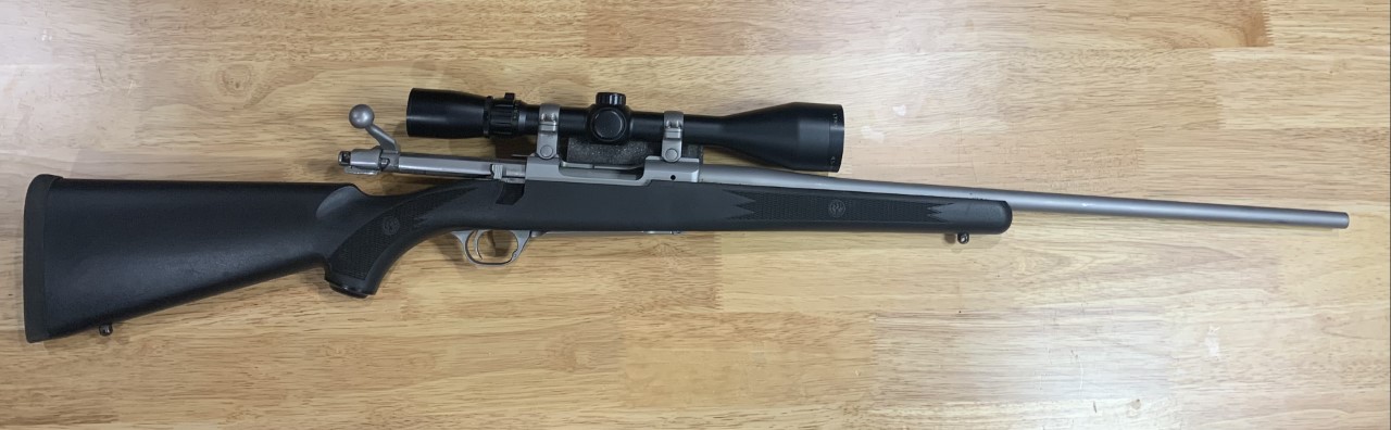 RUGER 77 HAWKEYE.22-250