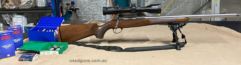 Sako 85 hunter New kreiger 1/10 twist barrel fitted with approx 200 rounds through it . Barrel fitted by Dave kerr . Can do bore scope video if required and mor