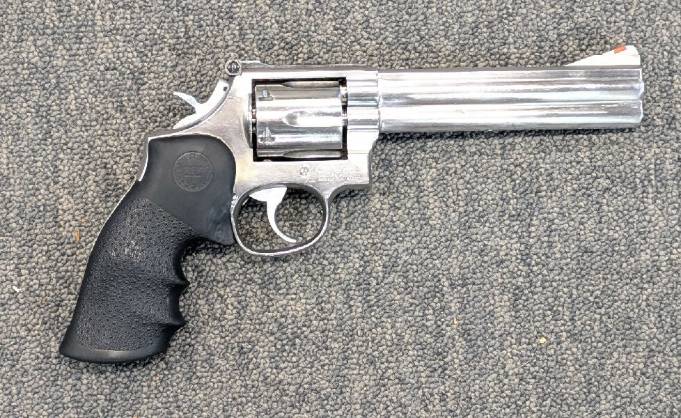Pre-Owned | Smith & Wesson 686 6"Barrel - 357 Magnum
