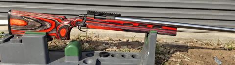 Rem 700 has heavy varmint IBI 26in barrel. .271 neck. Benchrest laminated stock sihdi trigger. Redback precision 20 moa rail . Barrel chambered and threaded by 