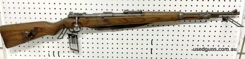 Rare 98 Mauser in 8mm. It‚Äö√Ñ√∂‚àö√ë‚àö¬•s model is G29/40 and code is 660. Made in 1940. App to has matching number and the barrel is good for its age. Still 