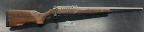 Used Lithgow LA102 Signature in excellent condition. Has a really nice quality timber stock and has spent its whole life as a safe queen. This riffle will not d