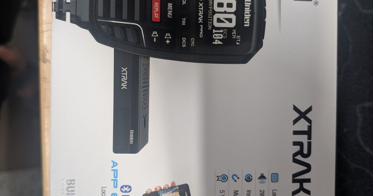 uniden xtrak 80 pro smart UHF radio