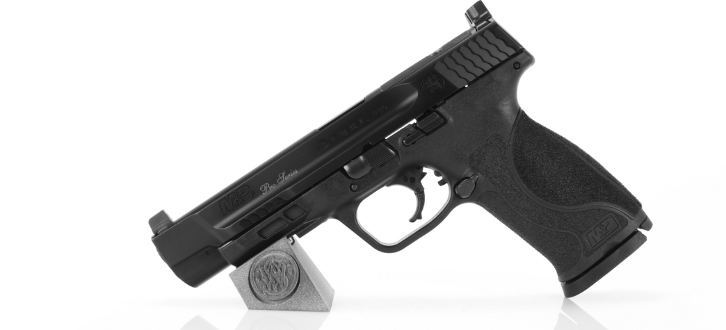 M&amp;P Pro Series Full Size 9mm