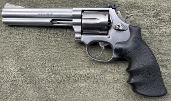 Purchased in the 90's to shoot centrefire. Shot 3 X 60 round comps and then changed to a 14-3. Has sat in the safe since. Retired from the sport.
