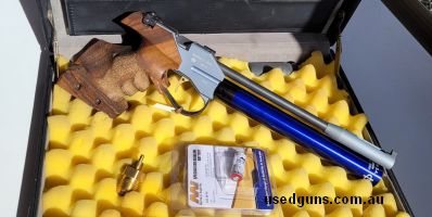 Morini CM162E air pistol in excellent condition. Comes with briefcase style carry case, air pump, cylinder adapter and spare battery.
