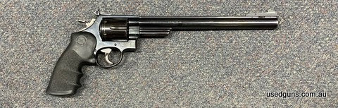 Very good condition Smith & Wesson 29-3 in 44 Mag. Comes cased. Rare 10 inch barrel length, very accurate front sight. 2 month lay-by available with 20% deposit
