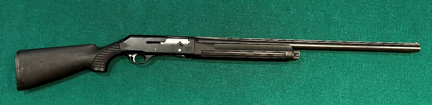 Beretta 1200F 4 Shot Semit Auto Shotgun. Category C Licence Required.