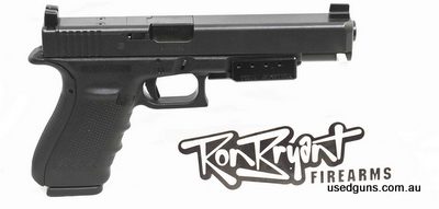 Glock Model 40 in 10mm auto. original hard case with two mags and MOS plates. Toni Systems Frame weight and Dawson High Profile sights. Also has Zev spring kit 