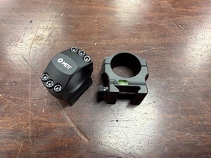 MDT
ELITE 
30MM
MEDIUM
RINGS
WITH BUILT IN BUBBLE LEVEL
ONE ONLY

EXC $190