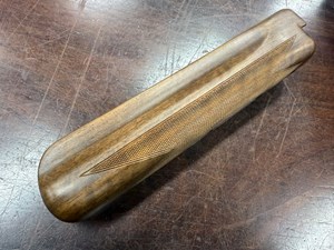 MIROKU
TRAP
12 GAUGE
CHECKERED 
WALNUT ORIGINAL FOREND
ONE ONLY

AS NEW $90