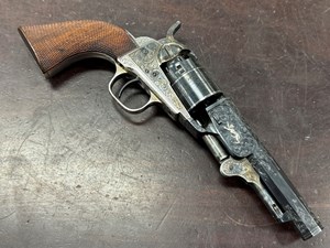 COLT
1849 POCKET
3RD GENERATION
36CAL
5 SHOT
4 INCH OCTAGONAL BARREL
EXCELLENT BORE
FINLEY CHECKERED TIMBER GRIPS
ENGRAVED WITH SILVER INLAY 
BY PHIL VINNICOMBE 
SILVER PLATED GRIP FRAME 
AND BACK STRAP
POST 46 COLLECTABLE HANDGUN 
ONE OF ONE
#99383

AS NEW $2490