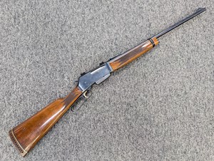 BROWNING
BLR
22/250
4 SHOT
DETACHABLE MAGAZINE
LEVER ACTION
20 INCH BARREL
WITH OPEN SIGHTS
WEAVER BASES
CLASSIC BLUED FINISH
CHECKERED WALNUT STOCK 
AND FOREND
#40043PM127

VGC+ $990
