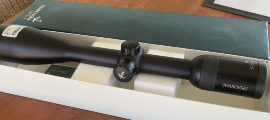 Swarovski Z5 5-25x52 side adjust parallax scope