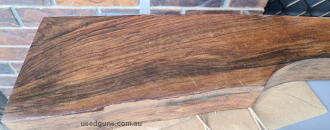 Exhibition walnut 4 x stock blank to suit any cal rifle, double rifle or shotgun. Perfect quarter cut. Close strong grain. Perfect curve to the butt. Air dried 