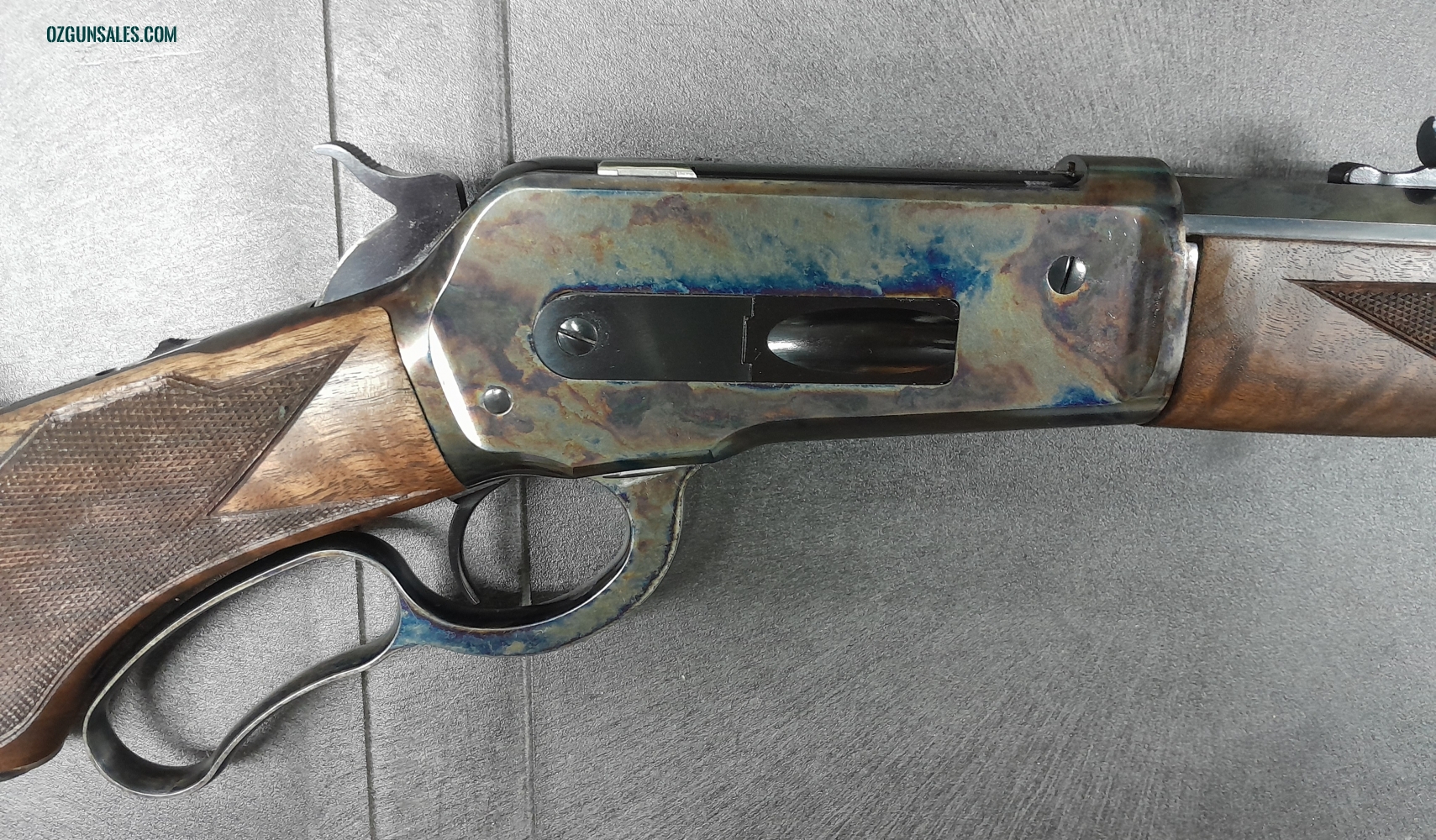 Winchester 1886 Deluxe