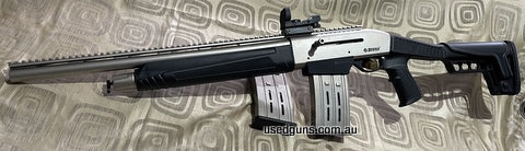 Berika EXT Marine 12G, ambidextrous straight pull, Immaculate, New, unfired with two 5 shot mags & holographic sight. Comes with 5 chokes & all original paperwo