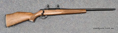 An CMC Australian Mountaineer in 243W in very good condition. Comes with 1" rings on a bridge mount. The rifle is in very good condition, the only marks are two