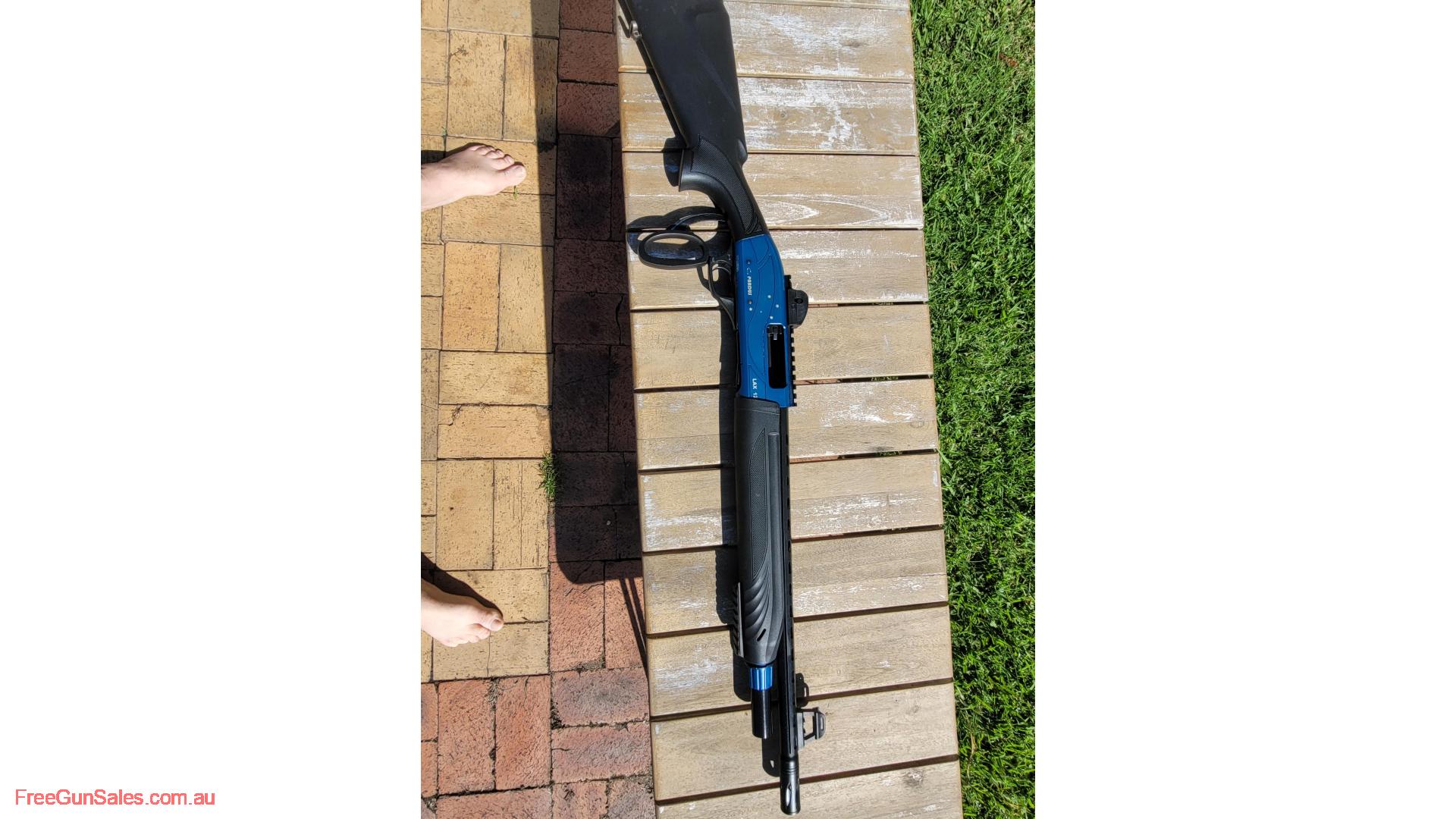 Pradus lax12 Wyong