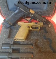 Bronze barrel, 3x Magpul 10rnd extended baseplate mags, Zev Compensator, additional FDE Grip, 2 additional return springs, 3lbs trigger conversion springs, red 