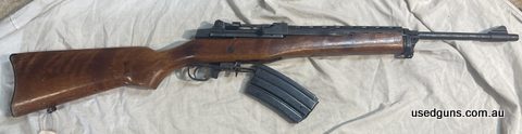 Mini 14 came to me as parts , it seem s to be all there, I‚Äö√Ñ√¥ve assembled it loosely together but as not been fired, sell as a fixer upper or parts some pit