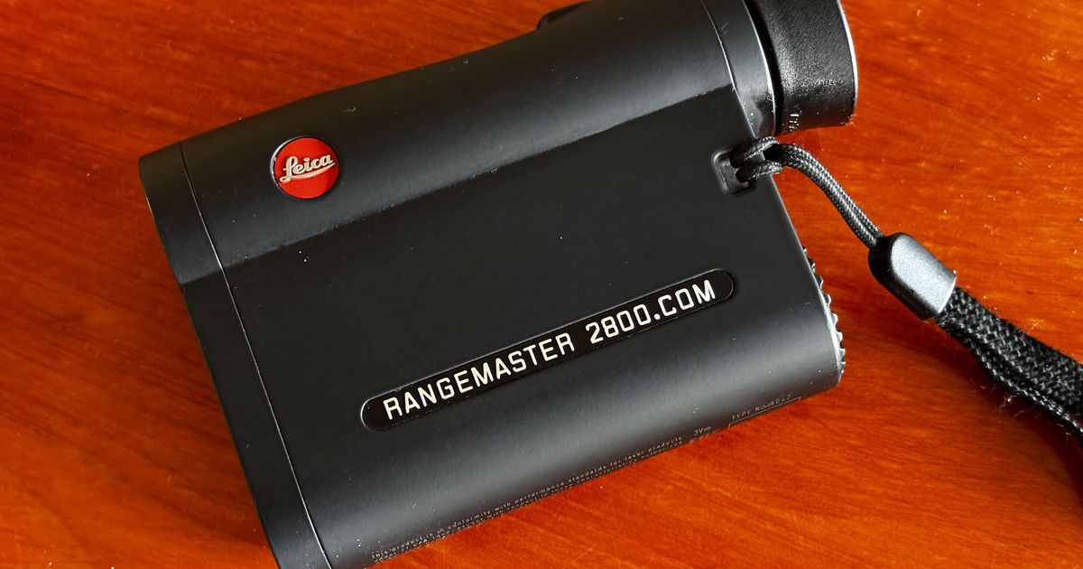 Leica rangemaster CRF 2800.com laser distance finder with original box
