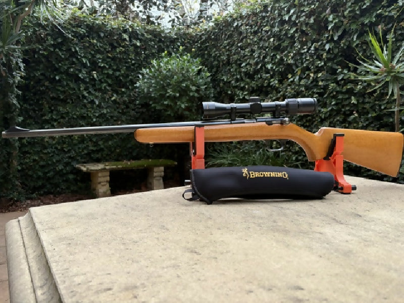A very nice example of a Belgian made Browning T Bolt in left hand configuration, proofed in 1968.