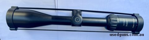 Schmidt & Bender Summit 2.5-10x40. Is in excellent condition. No longer produced.