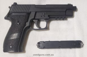Great little air pistol in excellent condition. Double ended magazine 10 shots each, No air cylinders provided unless pick up