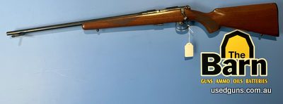 CZ 452-2E American left handed 22LR. Is in good condition with cosmetic marks present. Blued sporter barrel. Has a 5 round magazine.