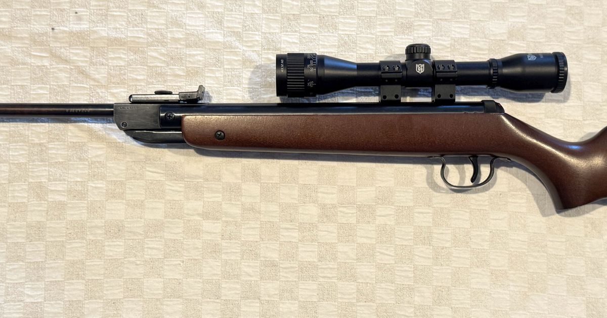 DIANA MODEL 24 AIR RIFLE